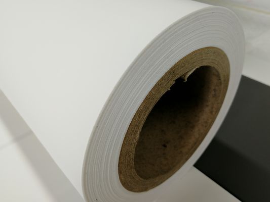 सैनिटरी नैपकिन 20GSM PE सांस फिल्म हल्के वजन गैर बुना कपड़ा